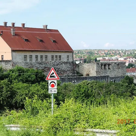 Eszter Apartmán Eger